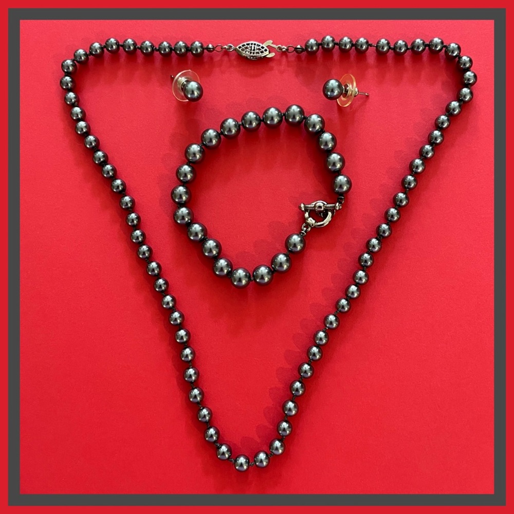 NECKLACE-BRACELET-EARRINGS GRAY FAUX PEARLS 3PC SET
